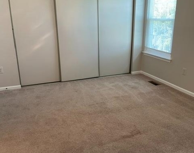 1578 Fallowfield Court - Photo Thumbnail 9