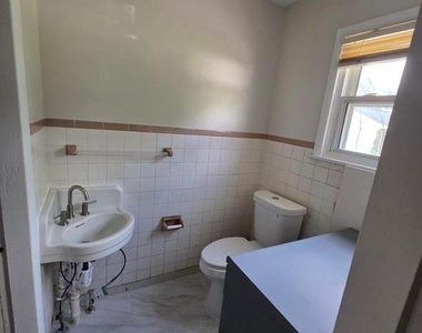 1314 Philadelphia Pike - Photo Thumbnail 15