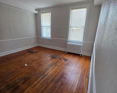 1314 Philadelphia Pike - Photo Thumbnail 5