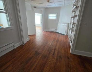 1314 Philadelphia Pike - Photo Thumbnail 3
