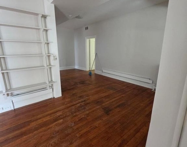 1314 Philadelphia Pike - Photo Thumbnail 8