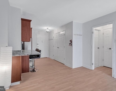 2401 H Street Nw - Photo Thumbnail 7