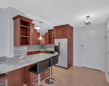 2401 H Street Nw - Photo Thumbnail 4