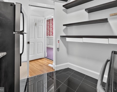 3120 R Street Nw - Photo Thumbnail 5