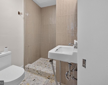 3120 R Street Nw - Photo Thumbnail 13