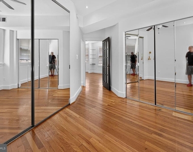 3120 R Street Nw - Photo Thumbnail 9
