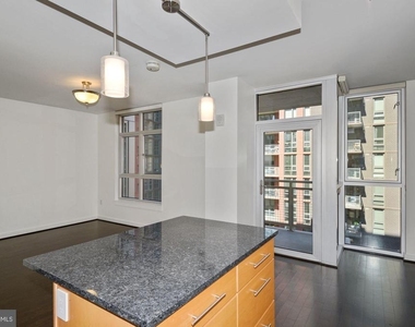 1025 1st Street Se - Photo Thumbnail 11