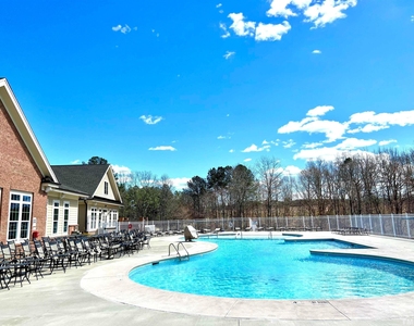 2009 Mavin Place - Photo Thumbnail 27