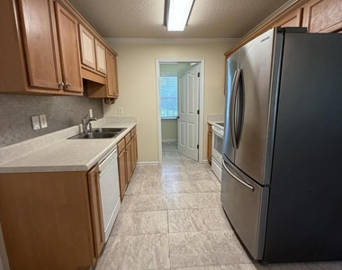 112 Cabin Bar Drive - Photo Thumbnail 5