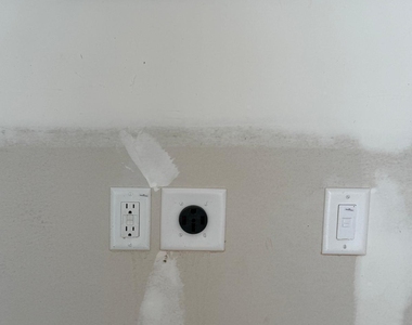 260 Ravenscraig Park Place - Photo Thumbnail 31