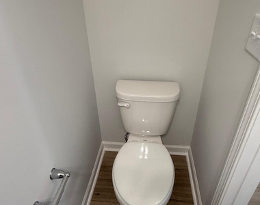 260 Ravenscraig Park Place - Photo Thumbnail 29