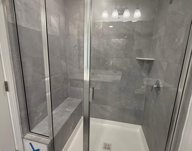 260 Ravenscraig Park Place - Photo Thumbnail 13