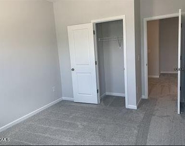 3400 Star View Drive - Photo Thumbnail 18