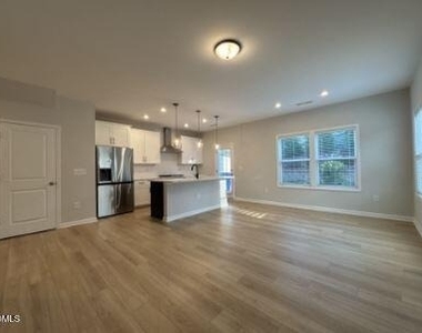 3400 Star View Drive - Photo Thumbnail 9