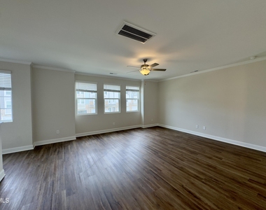 6910 Point Bar Place - Photo Thumbnail 2