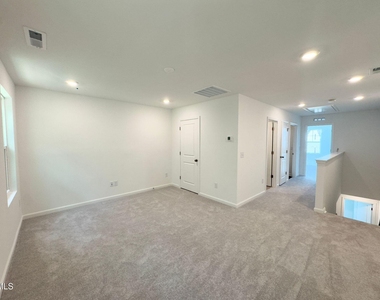 1529 Crescent Townes Way - Photo Thumbnail 27