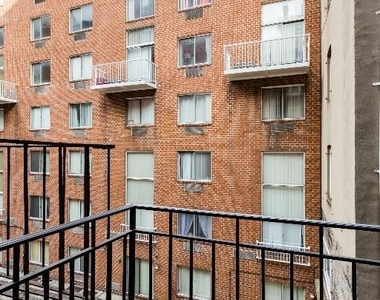 219 East 23rd Street - Photo Thumbnail 6