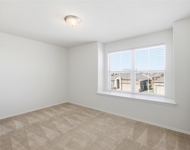 106 Barley Fork Ln - Photo Thumbnail 27