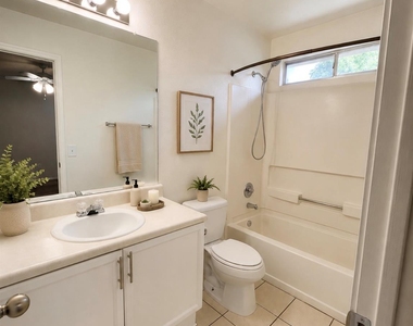 312 E Wild Senna Dr - Photo Thumbnail 2