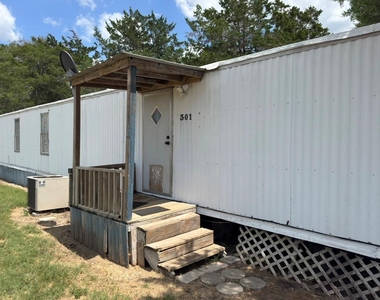 301 Whitetail Ln - Photo Thumbnail 1