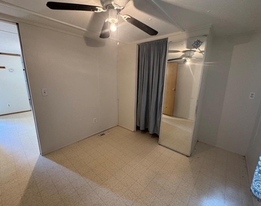 301 Whitetail Ln - Photo Thumbnail 27
