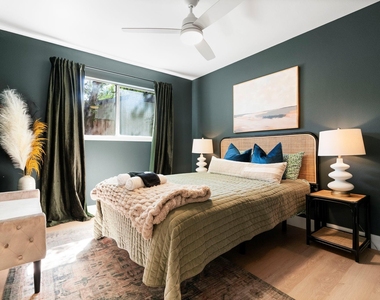 7507 Bender Dr - Photo Thumbnail 21