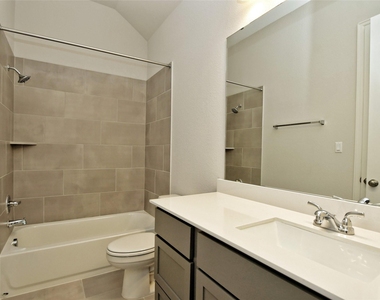 612 Jefferson Dr - Photo Thumbnail 24