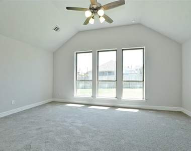 612 Jefferson Dr - Photo Thumbnail 17
