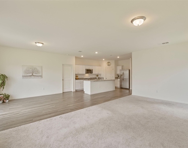 19517 Caymus Dr - Photo Thumbnail 5