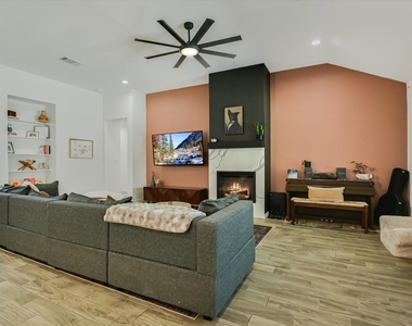 671 Shiloh Rd - Photo Thumbnail 3