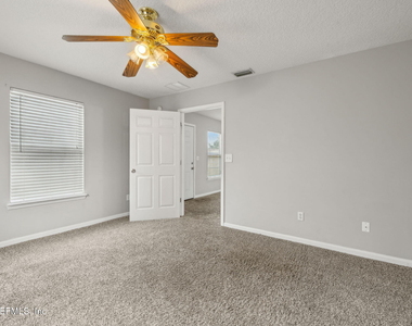 7600 Pheasant Run Drive - Photo Thumbnail 26
