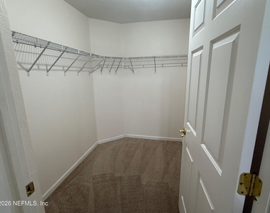 785 Oakleaf Plantation Parkway - Photo Thumbnail 23