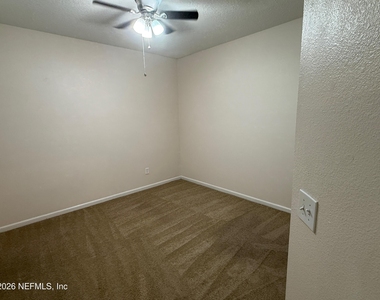 785 Oakleaf Plantation Parkway - Photo Thumbnail 24