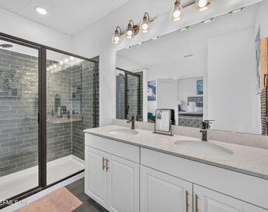 9807 Element Road - Photo Thumbnail 23