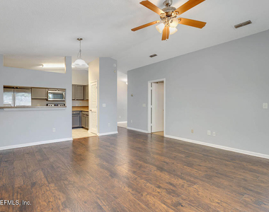 3811 Autumn Leaf Court - Photo Thumbnail 4