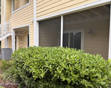 100 Fairway Park Boulevard - Photo Thumbnail 16