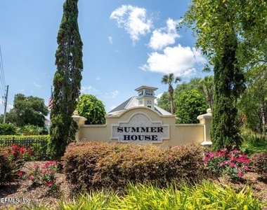 100 Fairway Park Boulevard - Photo Thumbnail 1