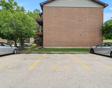 708 N Briar Hill Lane - Photo Thumbnail 13