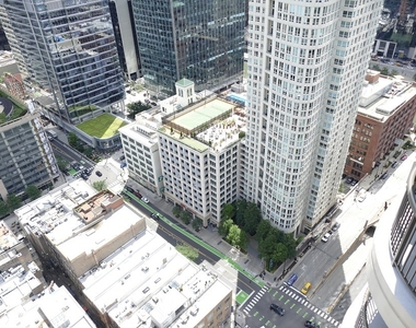 400 N Lasalle Drive - Photo Thumbnail 23