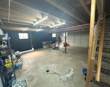 7005 Manchester Drive - Photo Thumbnail 21