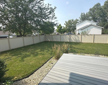 7005 Manchester Drive - Photo Thumbnail 23