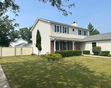 7005 Manchester Drive - Photo Thumbnail 1