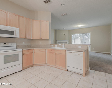 684 Sid Drive - Photo Thumbnail 1
