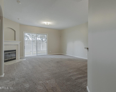 684 Sid Drive - Photo Thumbnail 13