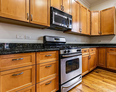 2355 W Harrison Street - Photo Thumbnail 8