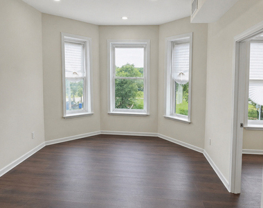 1141 S Saint Louis Avenue - Photo Thumbnail 20