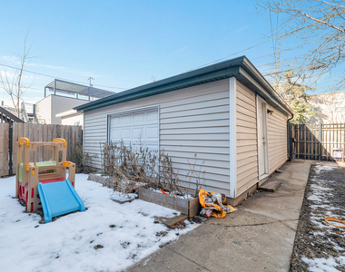 3208 W Wabansia Avenue - Photo Thumbnail 11