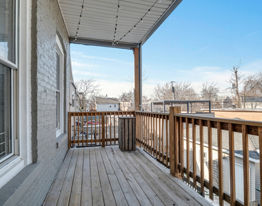 3208 W Wabansia Avenue - Photo Thumbnail 13