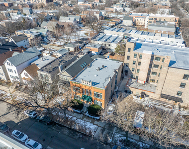 3208 W Wabansia Avenue - Photo Thumbnail 16