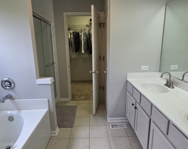 14 Parkside Court - Photo Thumbnail 10